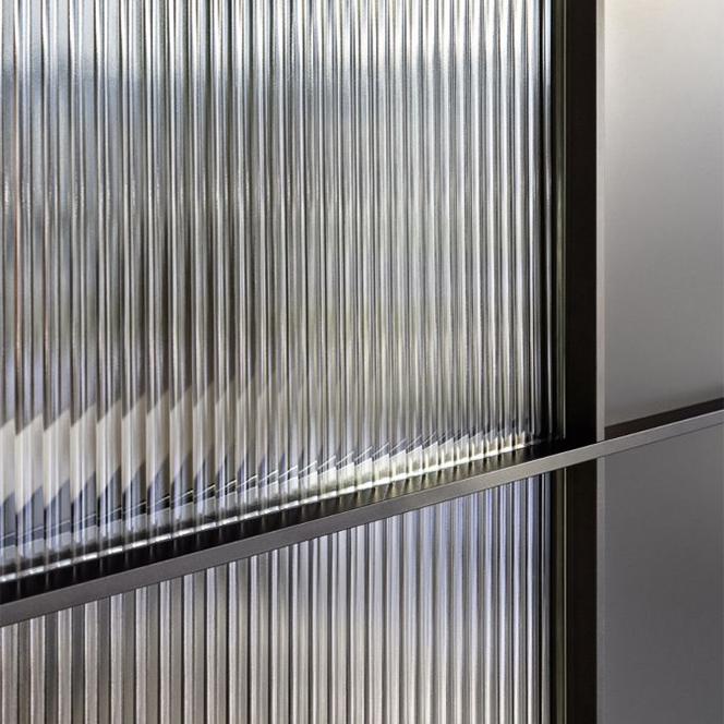 Fluted / Reeded
