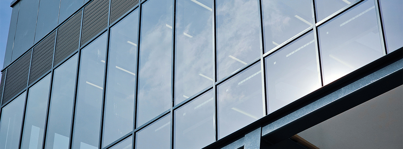 Safety leader glass
